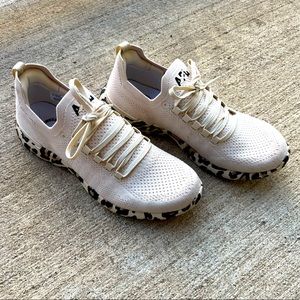 APL athletic shoes. Never worn!!